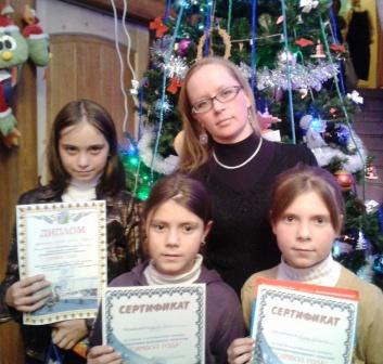 Шакало А., Попова К., Попова Н., Ермолаева А.Н. 95178963598.jpg